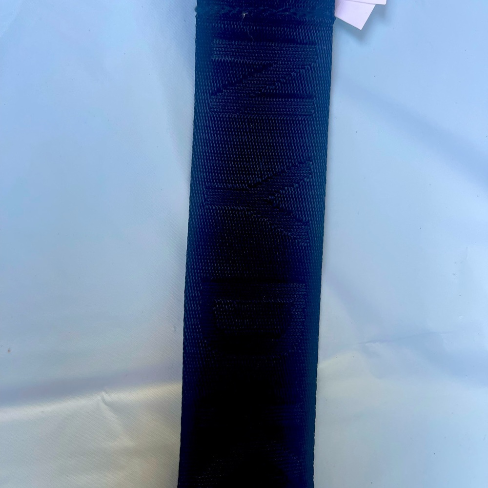 DKNY New with tags Funny bag black - Picture 5 of 9